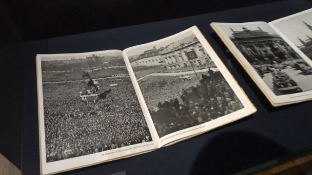 Uni | Christmas 2019 смотреть онлайн