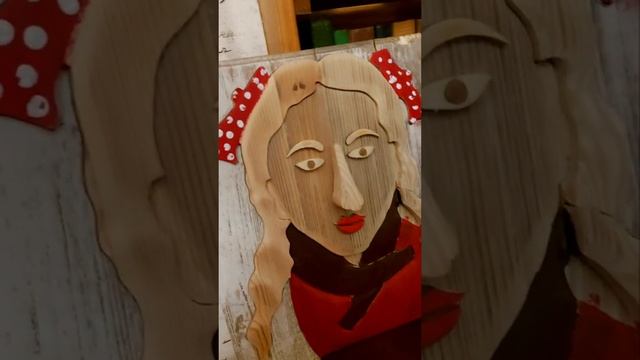 Попрыгунья.Wood Art. #портрет #wood #дом #идея #интерьер #резьбаподереву #дерево #дача #девушка смотреть онлайн