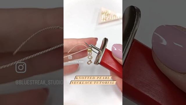 Estella Pearl Necklace Using a Pearl Knotter ??✨? смотреть онлайн