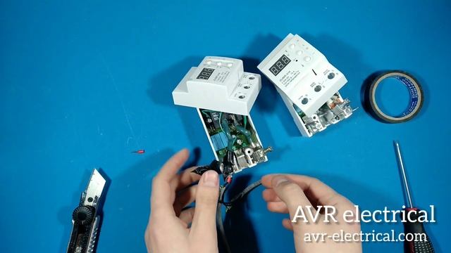 ПРАВДА!!! О реле напряжения от производителя ТМ Zubr. Стоит ли его покупать??? РАЗВОД на ДЕНГИ!!! смотреть онлайн