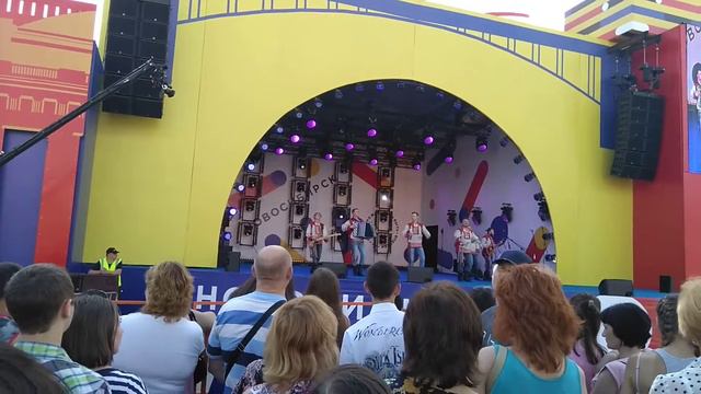 Ансамбль "Дружина". Некогда жить. смотреть онлайн