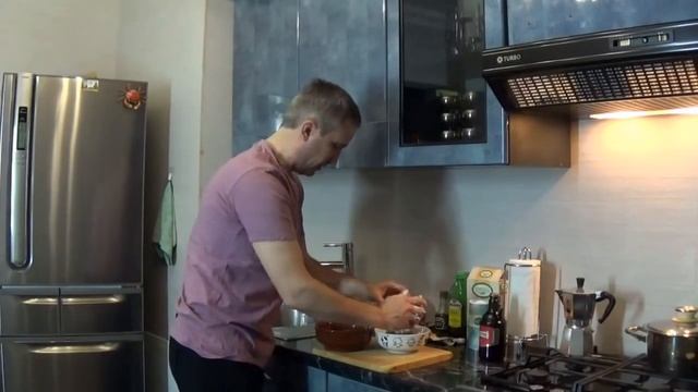 Готовим дичь - Куропатка на пивной бане смотреть онлайн