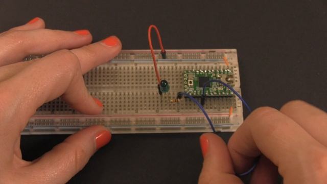 Teensy Microcontroller Blink Sketch in Arduino смотреть онлайн