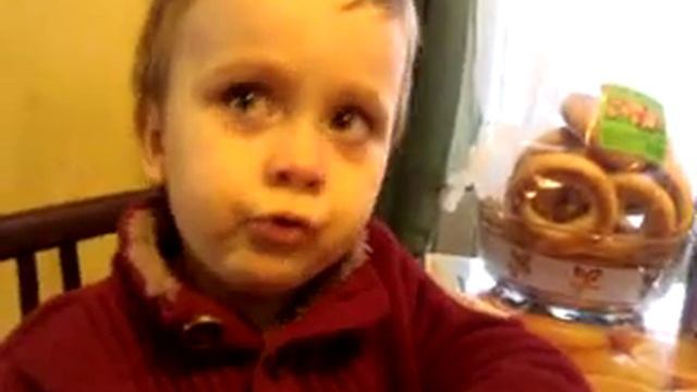 У пацана крутое будущее ((((под скрипку рыбака))))