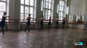 Урок классического танца - Battement tendu №2 (у станка)