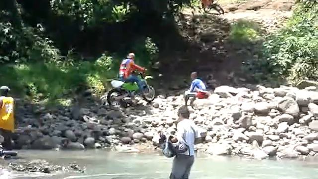 trail bike смотреть онлайн