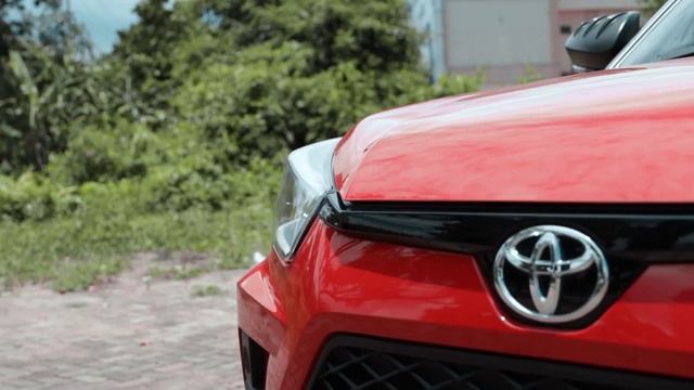 TOYOTA RAIZE (BLACK - RED) TYPE TURBO GT SPORT TWOTONE 1.0CC CVT (2022) смотреть онлайн