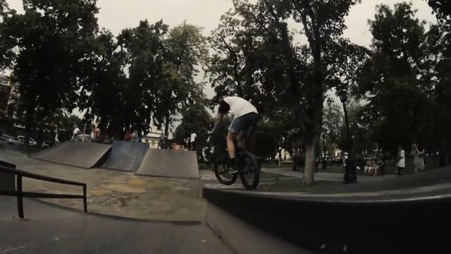 BMX - Катя Круглова в плазе XSA смотреть онлайн