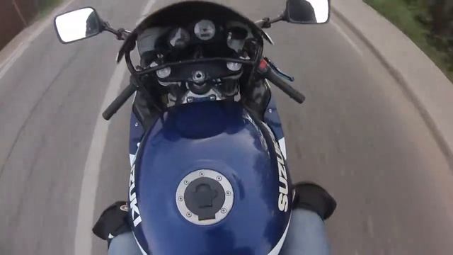 Suzuki GSX-R 600 смотреть онлайн