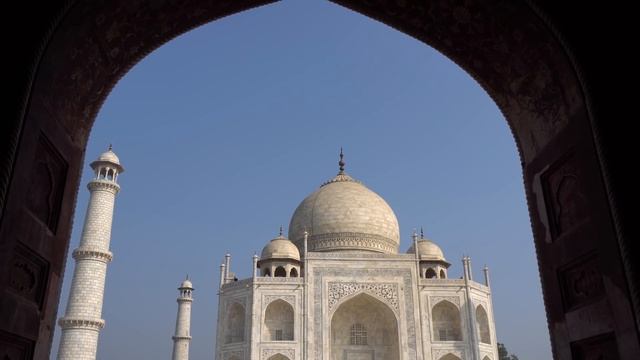 Taj Mahal, Agra, India [Amazing Places 4K] смотреть онлайн