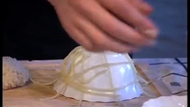 Печёное гнездо с начинкой из макруруса смотреть онлайн