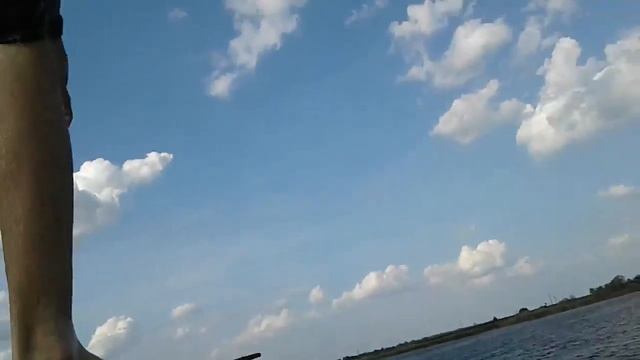 Парень чуть не разбился об трубу после сальто!!!! смотреть онлайн