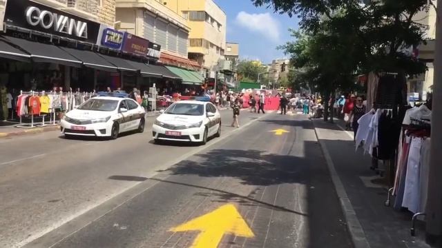 «Марш шлюх» в Хайфе: скромно, но задорно и местами даже ярко смотреть онлайн