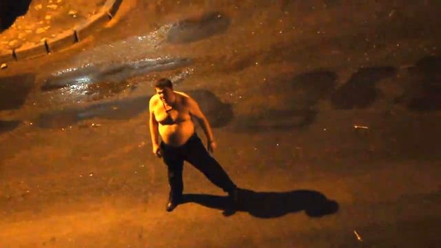 Бешеный мужик Харьков, Бакулина 12 часть1 смотреть онлайн