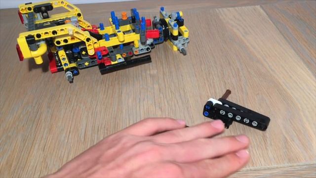 Lego Technic Ford Bronco - 42122 alternate смотреть онлайн