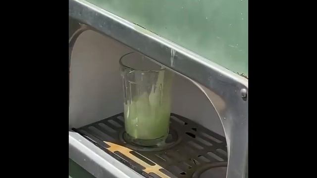 автомат Газировки времен СССР - Soda water USSR смотреть онлайн