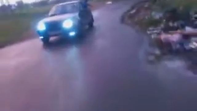 На санках по асвальту) смотреть онлайн