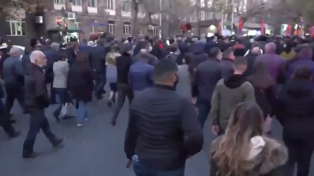 Yerevan nervous #степанакерт #stepanakert #armenia #yerevan #степанакертсегодня смотреть онлайн