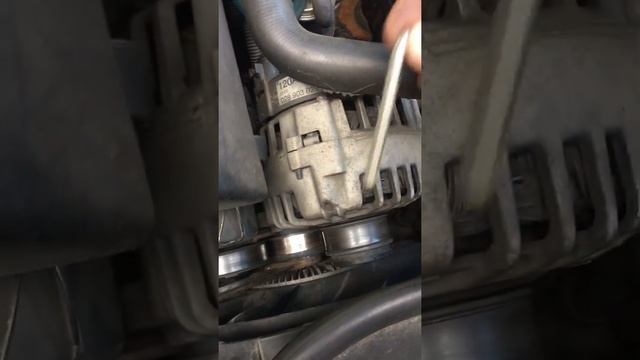 Замена вискомуфты вентилятора ПАССАТ Б5 1.9 тди 110 л.с AFN смотреть онлайн