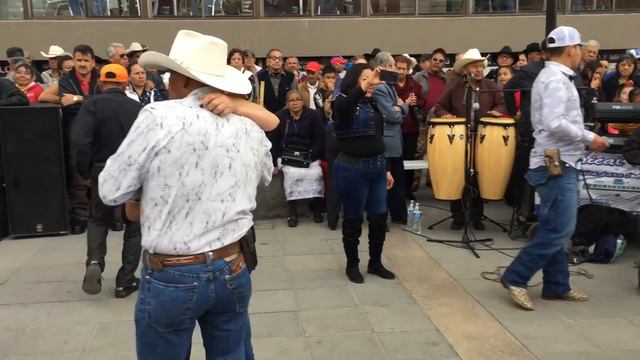Omar y Flor💃Musical Milagro Official смотреть онлайн