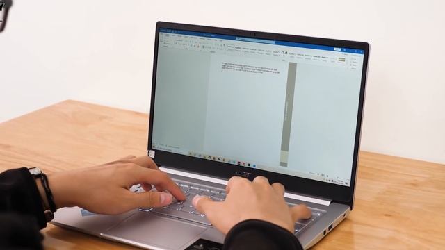 Acer Swift 3 - Ryzen 5 4500U khiến chiếc máy này mạnh bất ngờ смотреть онлайн