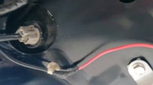 Subaru Outback ремонт ручки багажника, снятие обшивки с крышки багажника.