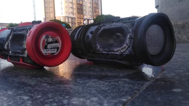 JBL charge 4 GG vs JBL charge 4 TL lfm mode about 1 year using speaker смотреть онлайн