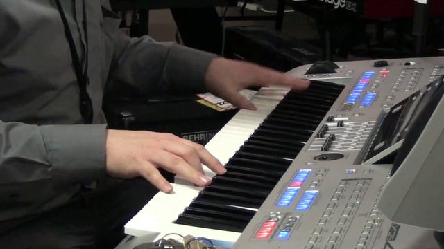 Halo Theme (Piano Cover) performed on a Tyros 4 by A. Mark Wilburn @ Tom Lee Music Richmond смотреть онлайн