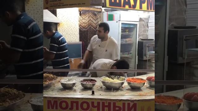 Самая вкусная шаурма! Шаурмены смотреть онлайн