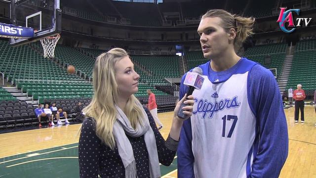 Lou Amundson at Clippers Shootaround смотреть онлайн