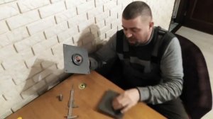 Самодельный поворотный механизм для сидения в лодку