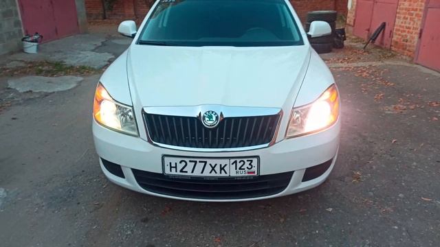 Шкода Октавия 1,6 л АКПП 2013 г. смотреть онлайн