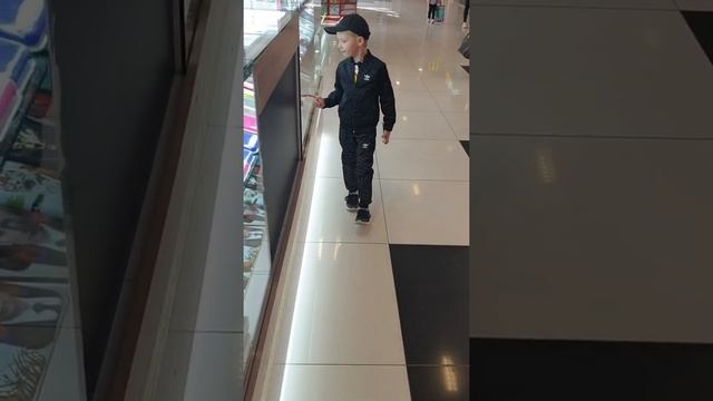 Кто уже разбил телефон...тот Саша смотреть онлайн
