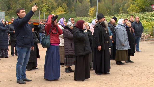Поднятие Креста смотреть онлайн