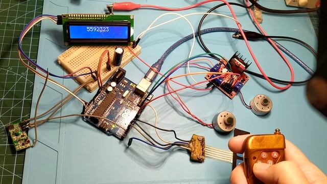 Ардуино пульт 433мГц управление двумя моторами смотреть онлайн