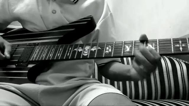 Missing In Action (M.I.A) - Avenged 7 Fold guitar solo смотреть онлайн