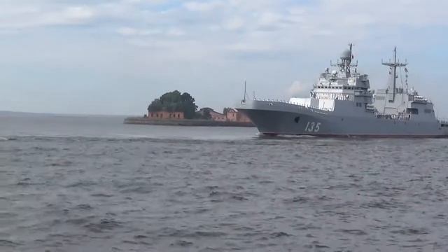 Большой Десантный корабль ИВАН ГРЕН/ Александр ШАБАЛИН смотреть онлайн