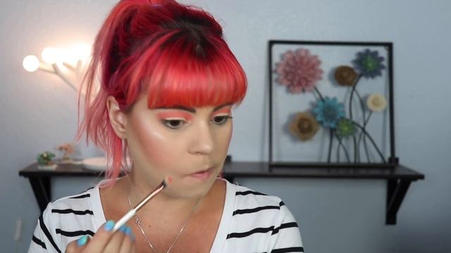Jeffree Star Mini Breaker Palette | Swatches & Tutorial смотреть онлайн
