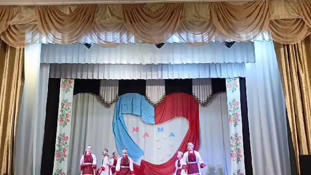 Удмуртский танец.Пычасский ЦДТ. смотреть онлайн