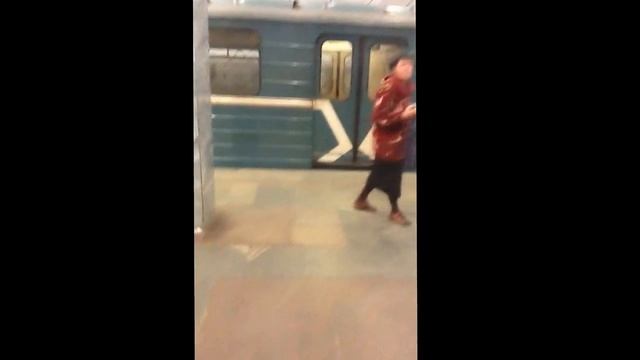 Ужас!Московское метро 18.04.13. смотреть онлайн