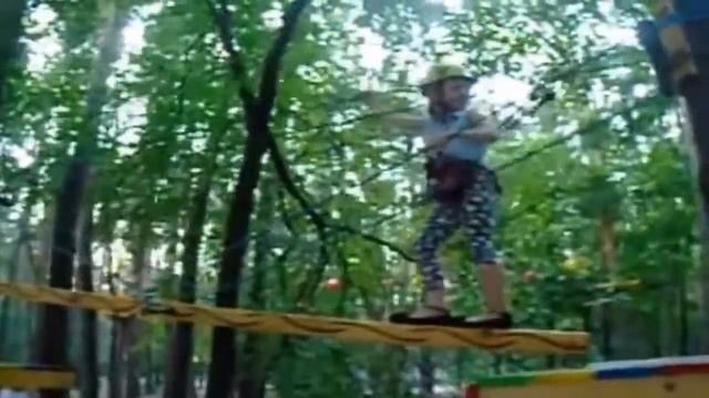 Веревочный парк CRAZY BEE. Киев. Урочище СОВКИ. смотреть онлайн