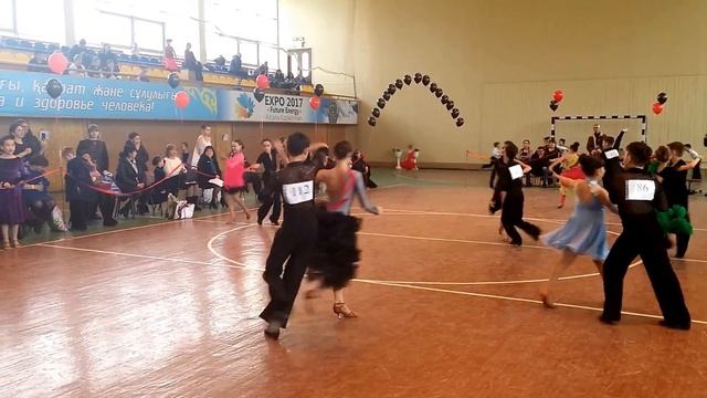 Открытый турнир по спортивным бальным танцам, Юниоры 1+2, E3La полуфинал, самба смотреть онлайн