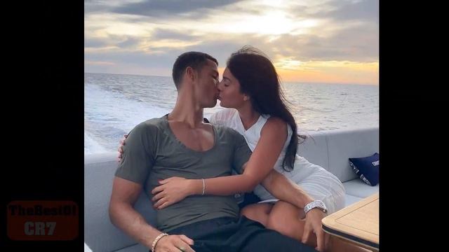 Cristiano Ronaldo & Georgina Rodriguez • Beautiful Love Story ❤️ [Tenderness & Complicity Moments]