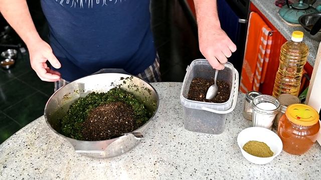 АДЖИКА зеленая острая НА ЗИМУ! Выпуск №701 смотреть онлайн