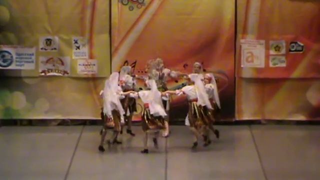 Молдавский танец Мэрцишор смотреть онлайн