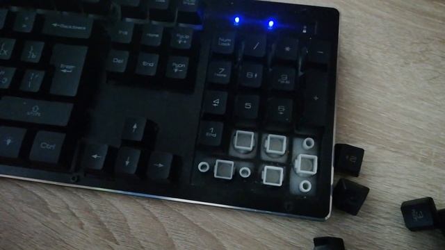 КЛАВИАТУРА GEMBIRD GAMING KB-G400L СПУСТЯ 8 МЕСЯЦЕВ РАБОТЫ НА НЕЙ!!! смотреть онлайн