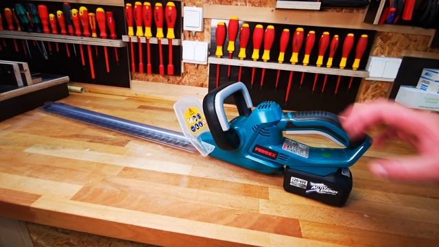 Was ist neu an der Aldi - Ferrex 20V Akku Heckenschere ? смотреть онлайн