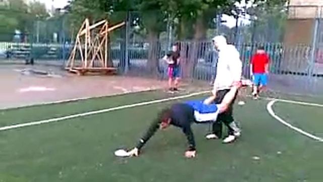 отжимания с сопротивлением смотреть онлайн