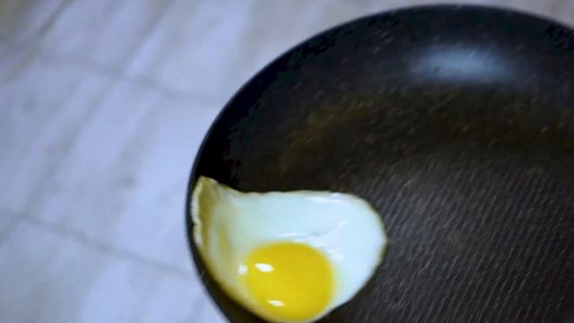 Яичница на сковороде с восстановленным тефлоновым покрытием! Антипригарное покрытие от Novaflon смотреть онлайн
