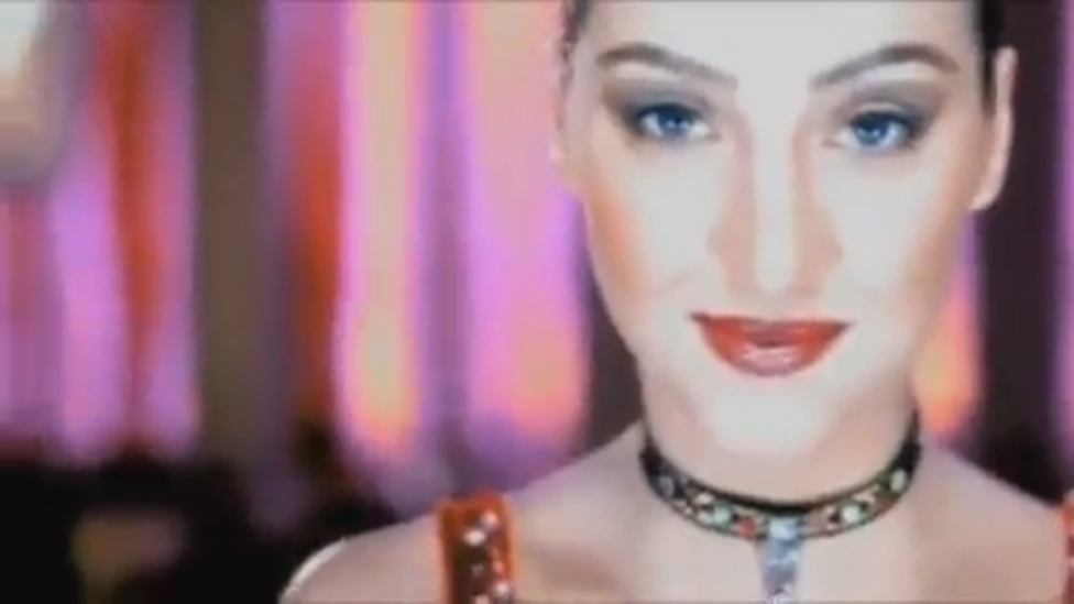 Alice Deejay & Rushroom feat. Fara - Better Of Alone (The Real Booty Babes Video Edit) смотреть онлайн